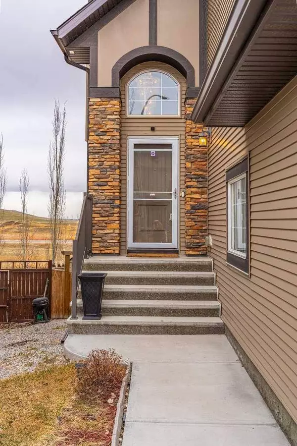 140 Brightoncrest PT SE, Calgary, AB T2Z 5A7