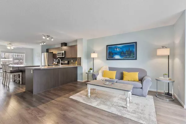 280 Chaparral Valley SQ SE, Calgary, AB T2X 0T5