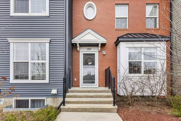280 Chaparral Valley SQ SE, Calgary, AB T2X 0T5