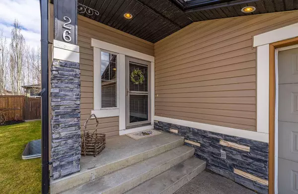 26 Chapalina GRV SE, Calgary, AB T2Y 0A8
