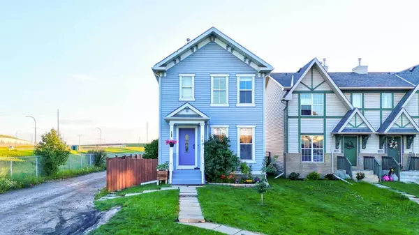 149 Elgin PL SE, Calgary, AB T2Z 4V9