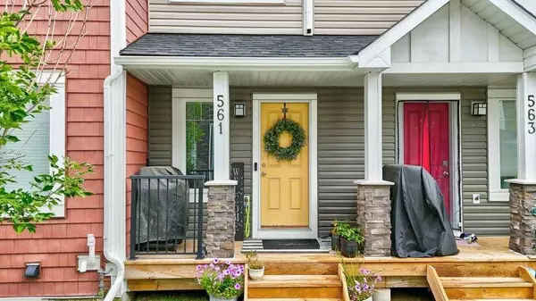 561 Canals XING Southwest, Airdrie, AB T4B 4L3