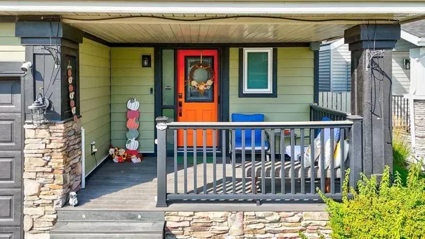 15 Chaparral CRES SE, Calgary, AB T2X 3K7