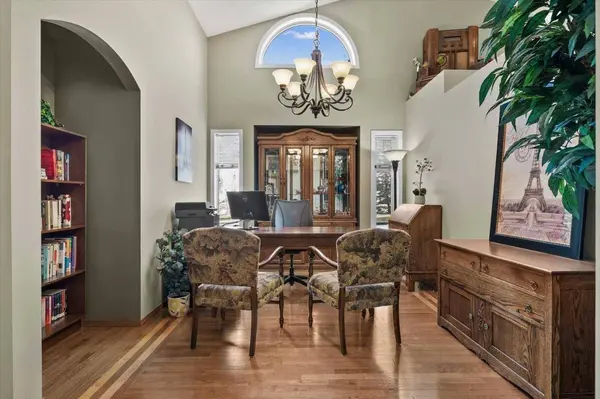 69 Chaparral Villas SE, Calgary, AB T2X3N4