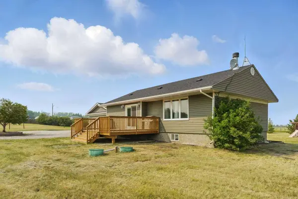 272032 Range Road 282A, Rural Rocky View County, AB T4A 2Y4