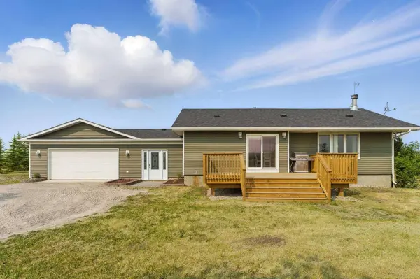 272032 Range Road 282A, Rural Rocky View County, AB T4A 2Y4