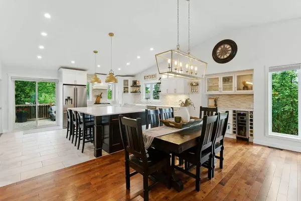 59 Tucker RD SE, Airdrie, AB T4A 1S9