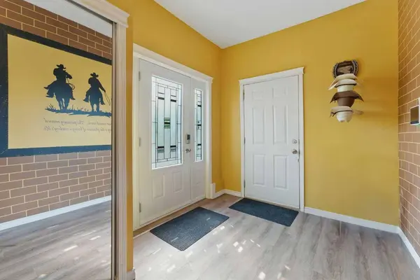 272032 Range Road 282A, Rural Rocky View County, AB T4A 2Y4