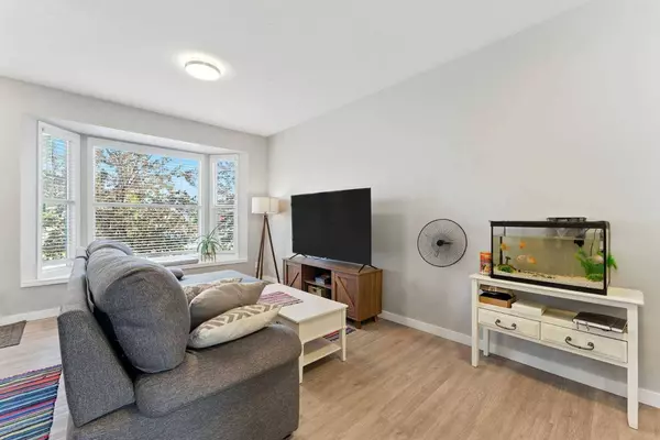 2066 Luxstone BLVD SW #803, Airdrie, AB T4B 0L1