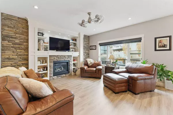 151 Bayview ST SW, Airdrie, AB T4B 3L8