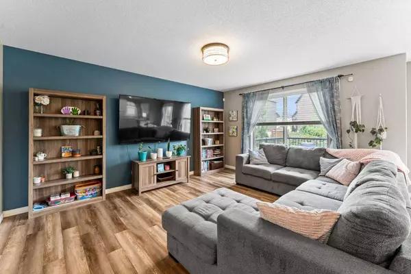 354 Sagewood DR SW, Airdrie, AB T4B 3B2