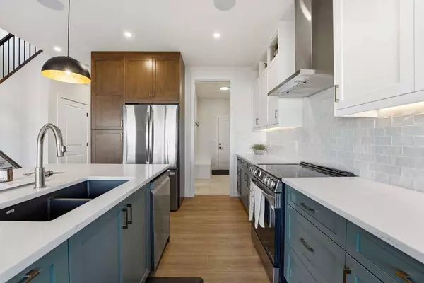 16 Key CV SW, Airdrie, AB T4B 5T3