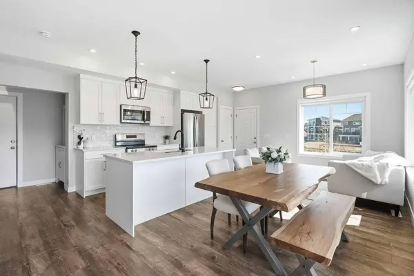 362 Canals SW, Airdrie, AB T4B 4L4