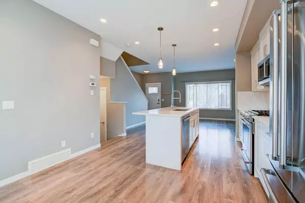 198 Masters AVE SE, Calgary, AB T3M2B7