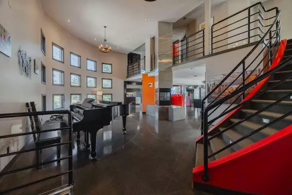 43 Westbluff PL, Rural Rocky View County, AB T3Z 3N9