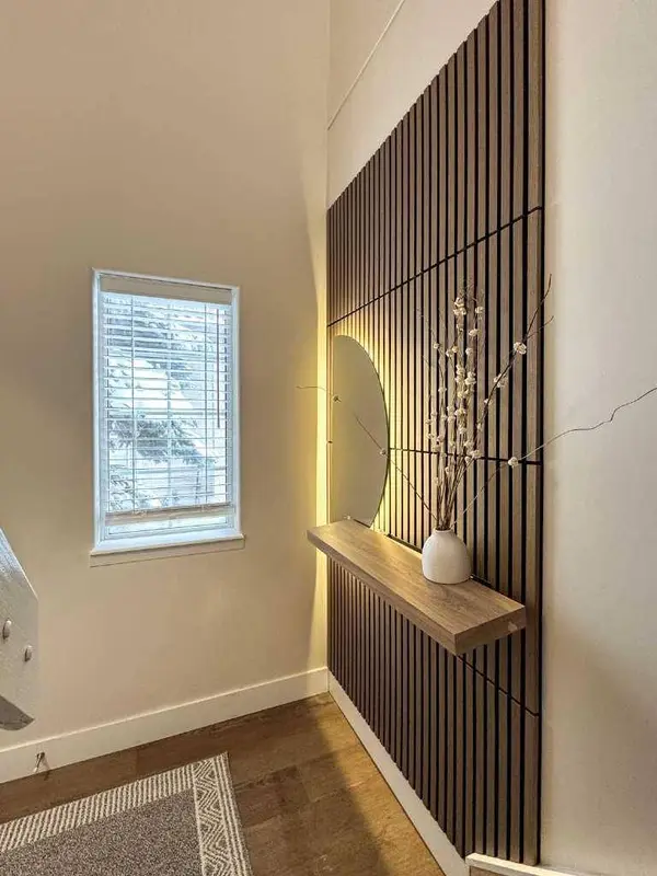 1997 Sirocco DR SW #207, Calgary, AB T3H 3E6