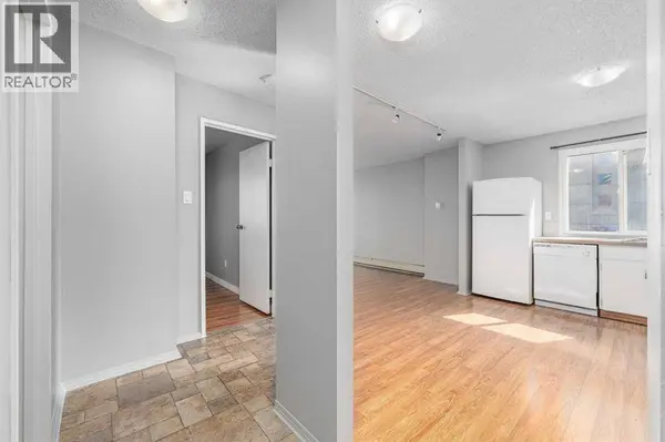 304, 1320 12 Avenue SW, Calgary, AB T3C3R6