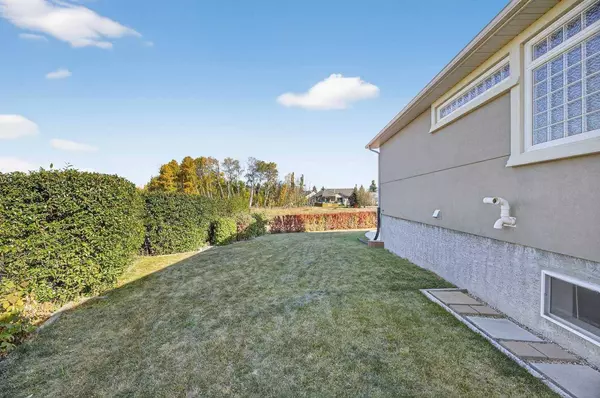 91 Briegel RD, Olds, AB T4H 0C9