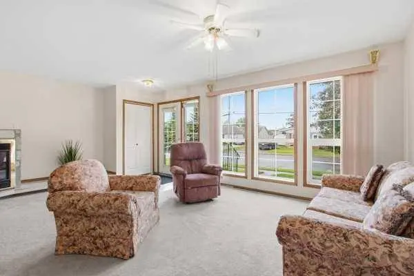 303A Centre ST N, Sundre, AB T0M 1X0