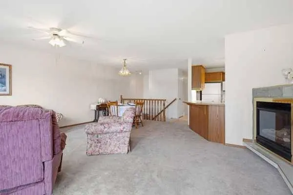 303A Centre ST N, Sundre, AB T0M 1X0