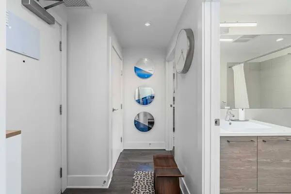 38 9 ST NE #415, Calgary, AB T2E 7X9