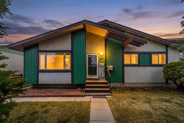 115 Ogden Way WAY SE, Calgary, AB T2C 1V9