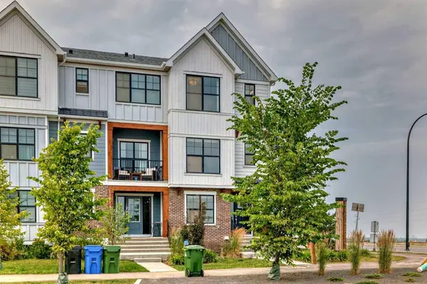 210 Alpine AVE SW, Calgary, AB T2Y 0R8