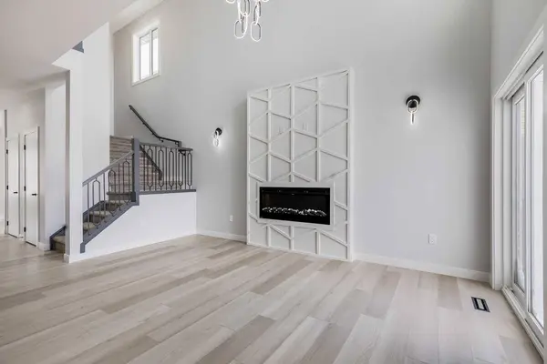 1955 Mccaskill DR, Crossfield, AB T0M 0S0