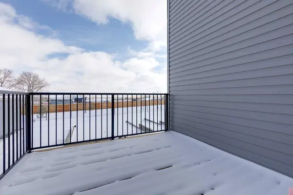 1917 Mccaskill DR, Crossfield, AB T0M 0S0