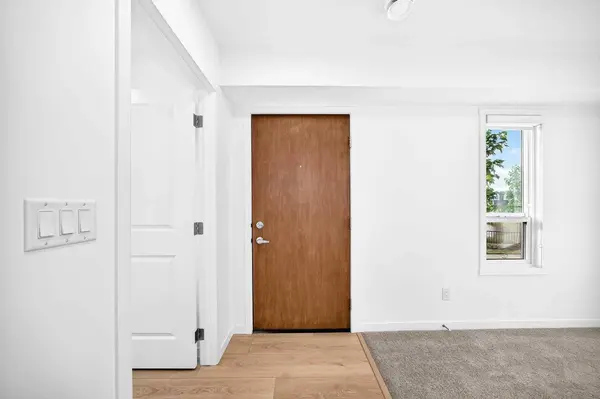 20295 Seton WAY SE #105, Calgary, AB T3M 3X3
