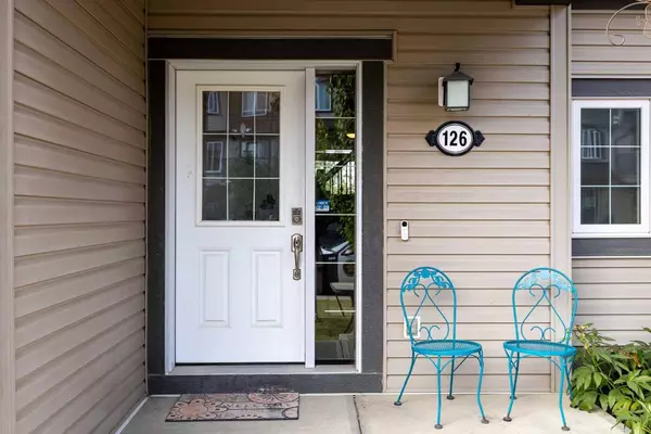 126 Windstone AVE SW, Airdrie, AB T4B 3R3