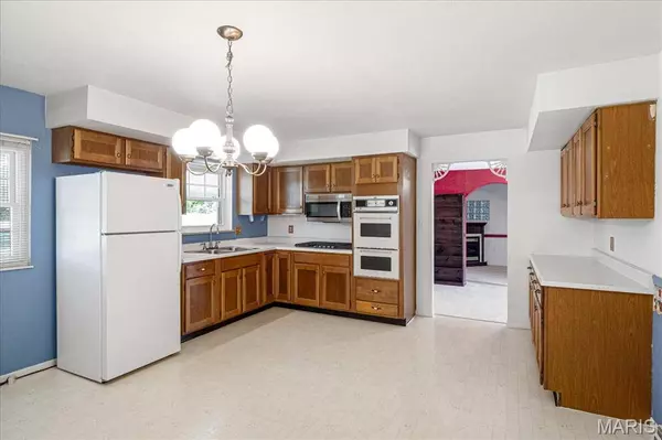 4449 State Route 3, Red Bud, IL 62278