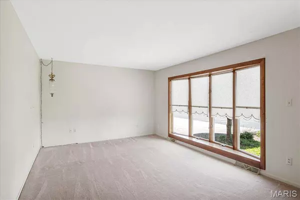 4449 State Route 3, Red Bud, IL 62278