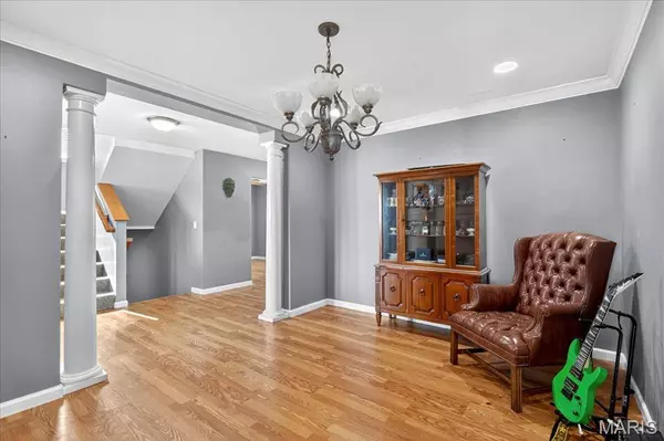 168 Juliana CT, Columbia, IL 62236