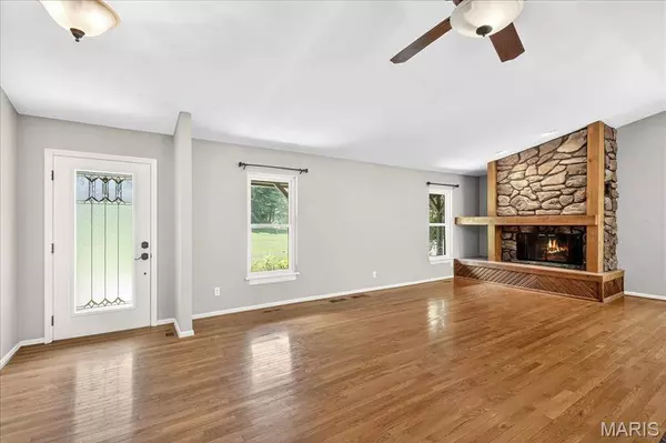 3019 Cedar Ridge LN, Waterloo, IL 62298