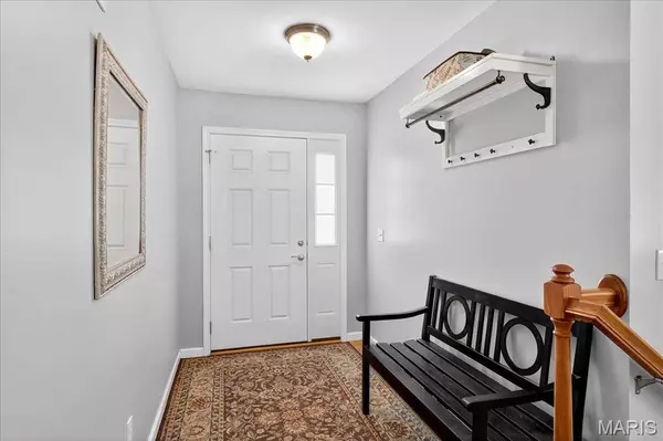 420 Micahs WAY, Columbia, IL 62236