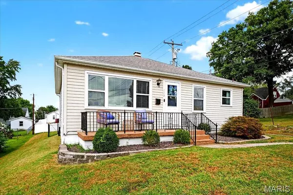 115 Leo ST, Columbia, IL 62236