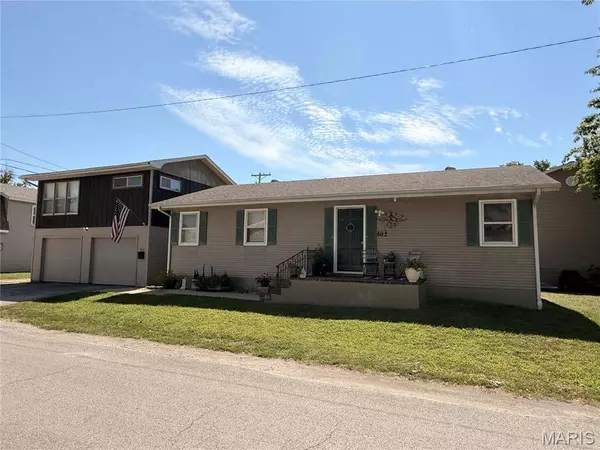 602 Illinois AVE, Dupo, IL 62239