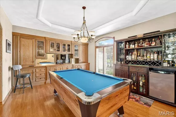 1504 Gedern DR, Columbia, IL 62236