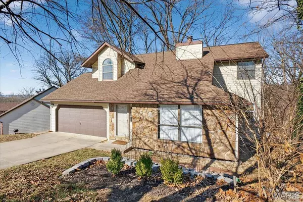 2148 Stone Gate DR, Dupo, IL 62239