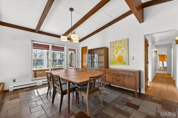 510 Gilmore Lake RD, Columbia, IL 62236