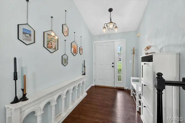 152 Gall RD, Columbia, IL 62236