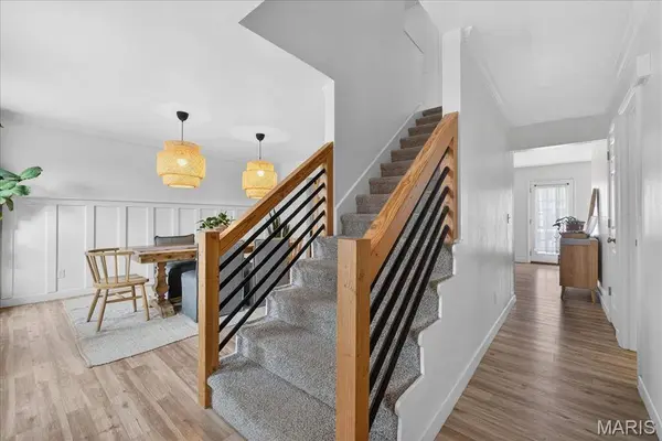 601 Hartman LN, Waterloo, IL 62236