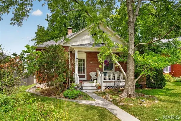 634 N Metter AVE, Columbia, IL 62236
