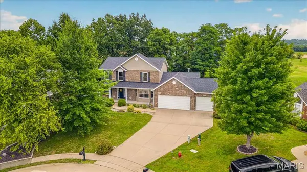 552 Micahs WAY, Columbia, IL 62236