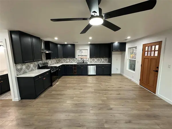 215 Southwood Drive, Garland, TX 75040