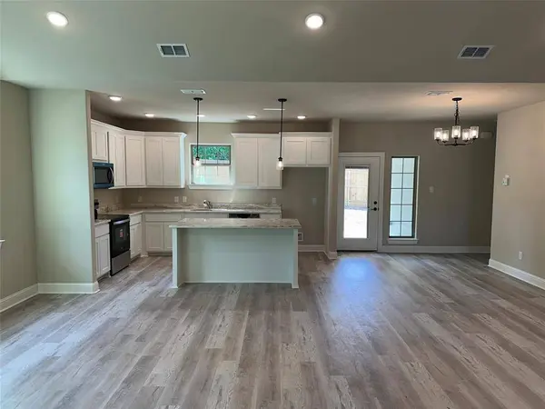 1801 Cumberland Drive, Garland, TX 75040