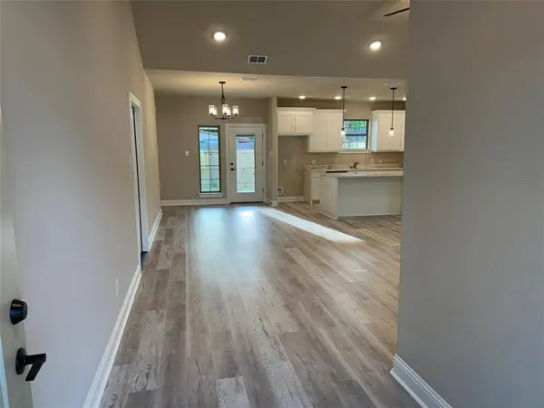 1802 Cumberland Drive, Garland, TX 75040