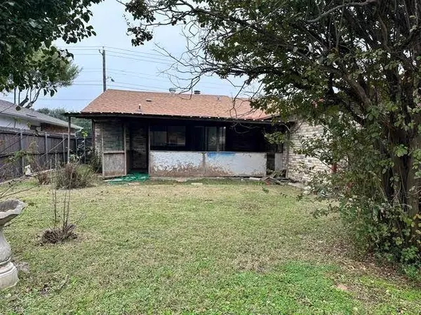 3413 Apollo Road, Garland, TX 75044