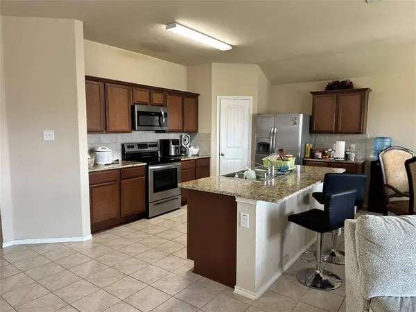 915 Quartz Trail, Princeton, TX 75407